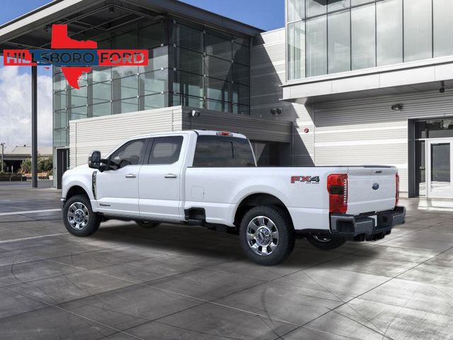 2025 Star White Metallic Tri-Coat Ford Super Duty F-350 SRW Lariat 4X4 Truck