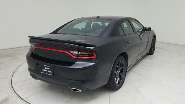 2022 Dodge Charger SXT - 4