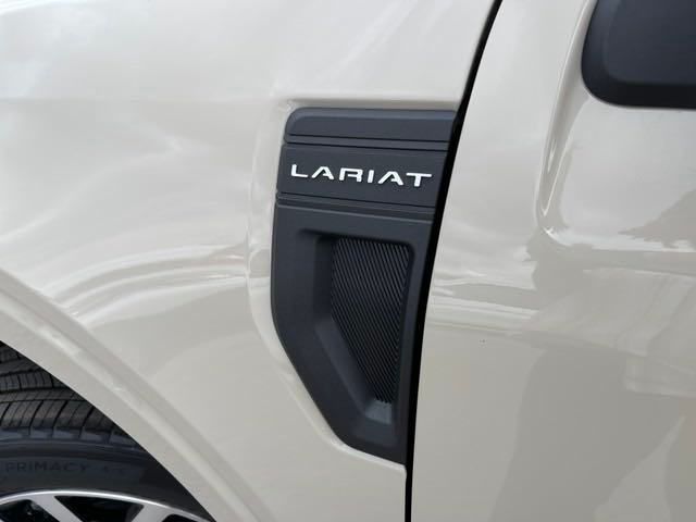 2024 Ford Maverick Lariat 4