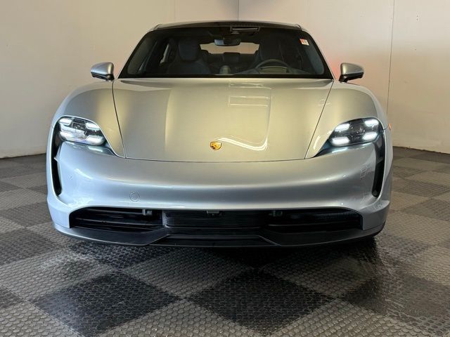 2021 Porsche Taycan 4S photo