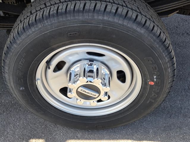 New 2025 Ford Super Duty F-350 Regular Cab XL