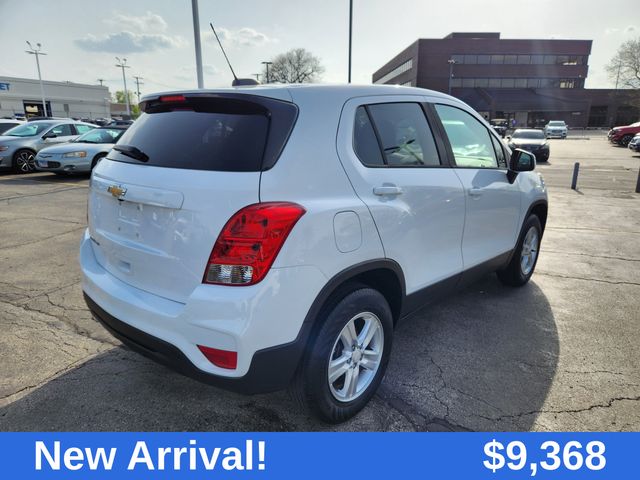 2018 Chevrolet Trax LS photo