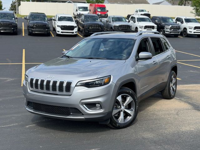 Used 2020 Jeep Cherokee Limited with VIN 1C4PJMDX3LD588001 for sale in Kansas City