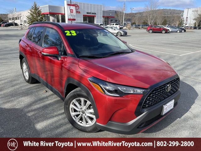 2023 Toyota Corolla Cross LE AWD