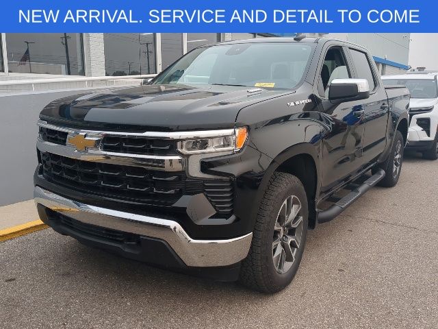 Black 2025 Chevrolet Silverado 1500 Pickup Truck Four-Wheel Drive 8-Speed Automatic