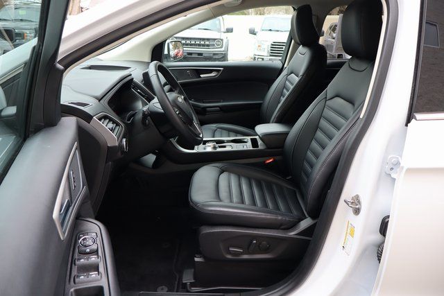 used 2024 Ford Edge car, priced at $29,500