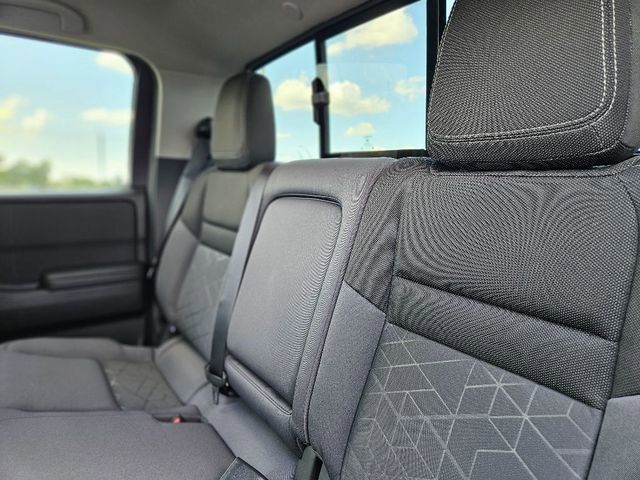 2026 Nissan Frontier SV - Photo 22