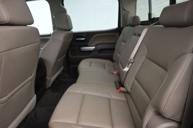 Used 2016 White Chevrolet LTZ image 18