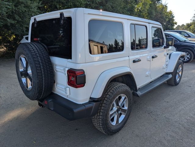 2020 Bright White Clearcoat Jeep Wrangler Unlimited Sahara 4X4 SUV