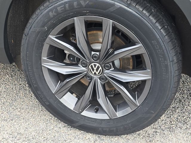 2023 Volkswagen Tiguan 2.0T SE:C02649A
