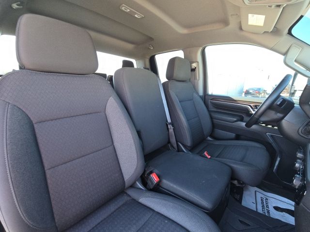 2024 Chevrolet Silverado 2500HD LT:46715A