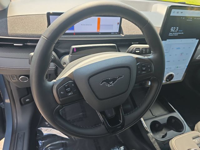 Used 2024 Vapor Blue Ford Premium image 17