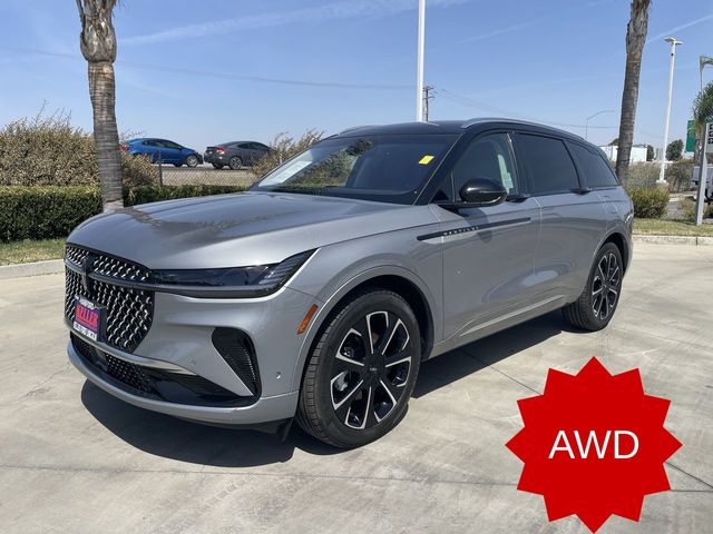 Lustrous Gray Metallic Clearcoat 2024 Lincoln Nautilus SUV / Crossover All-Wheel Drive 8-Speed Automatic