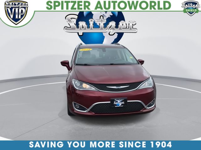 Used 2018 Red Chrysler Touring L Plus image 3