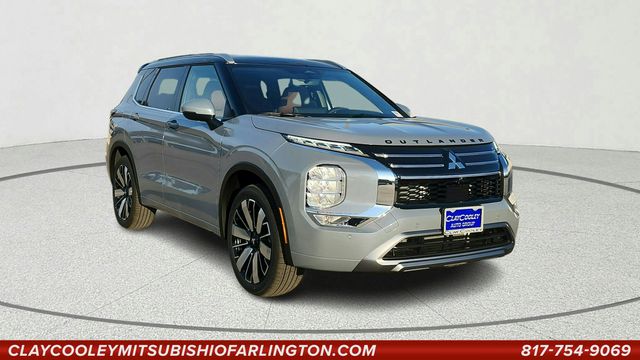 2026 Mitsubishi Outlander SEL FWD's photo