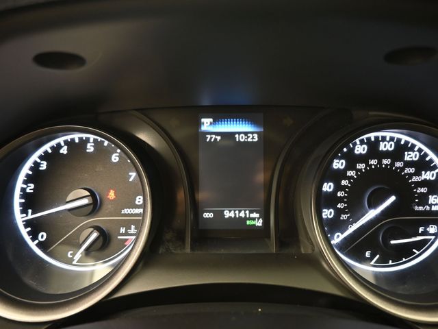 2021 Toyota Camry SE photo