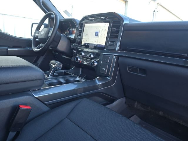 2023 Ford F-150 XLT:B02124