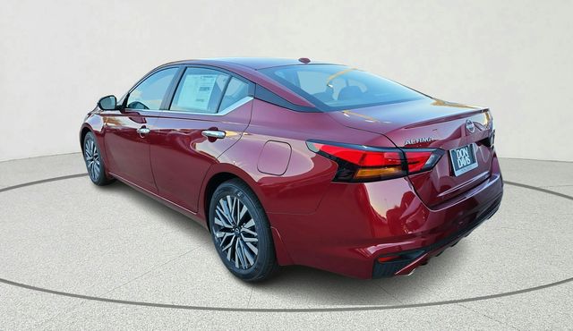 2025 Nissan Altima