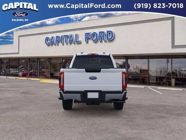 New 2026 Oxford White Ford F-250® XLT image 5