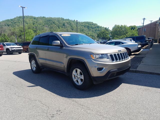 Used 2016 Jeep Grand Cherokee Laredo E with VIN 1C4RJFAG7GC458954 for sale in Wheeling, WV