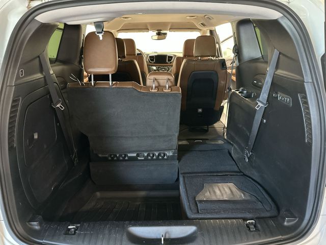2017 Chrysler Pacifica Limited White at Auto Express Mitsubishi