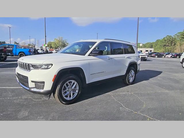2026 Jeep Grand Cherokee L Laredo 4x2