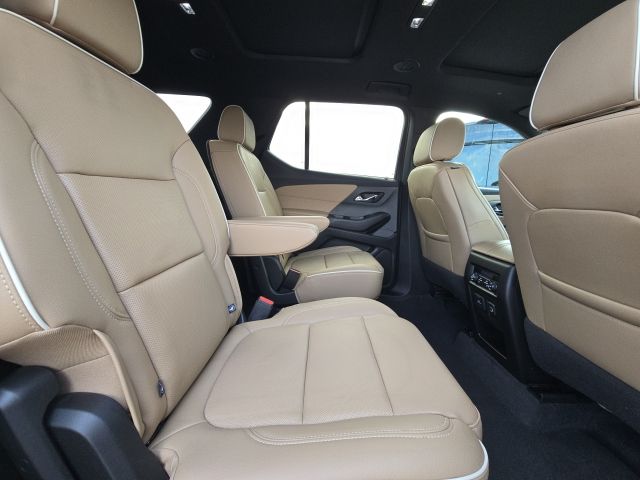 2023 Chevrolet Traverse Premier:45621A