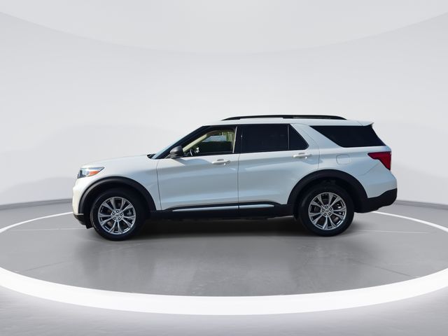Used 2023 White Ford XLT image 5