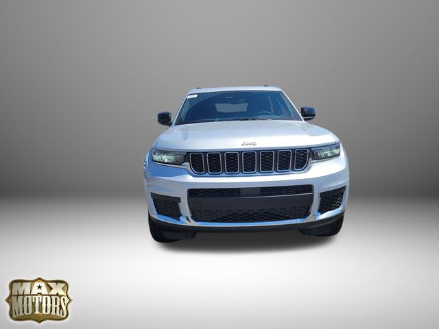 2024 Jeep Grand Cherokee L Laredo 2