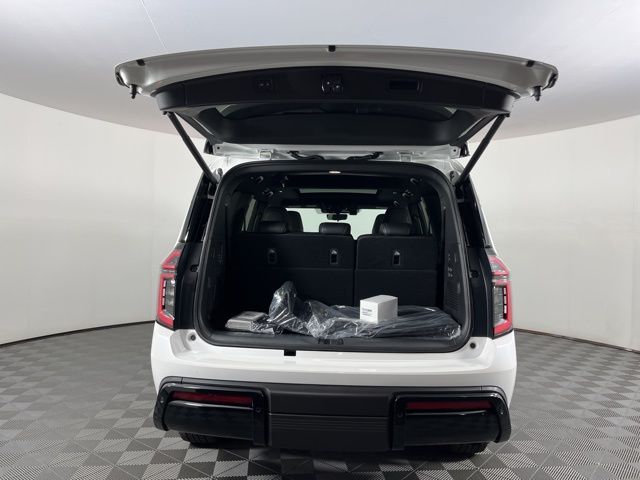 2025 Aspen White Tricoat Nissan Armada PRO-4X 4X4 SUV