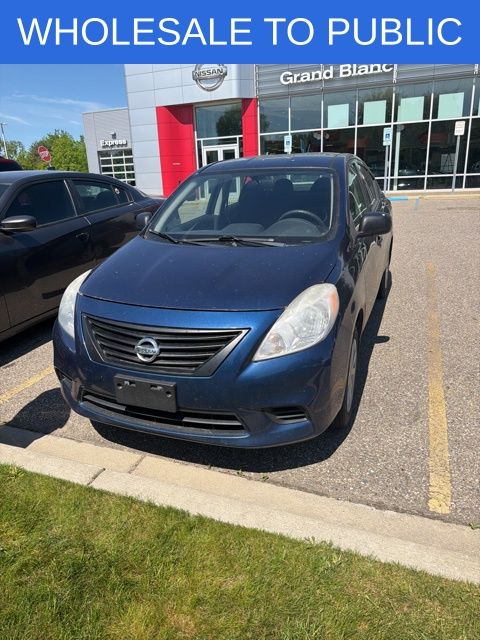 Blue Onyx Metallic 2014 Nissan Versa 1.6 S Plus Sedan Front-Wheel Drive Continuously Variable Transmission
