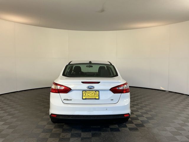 Used 2014 White Ford SE image 6