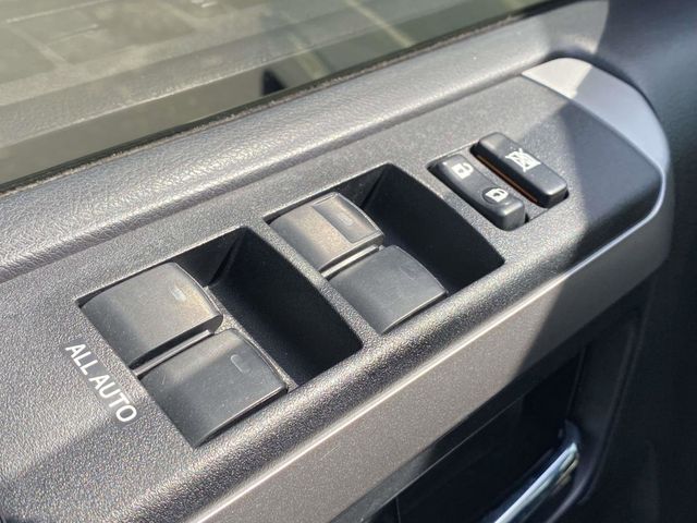 2014 Classic Silver Metallic Toyota 4Runner Limited RWD SUV