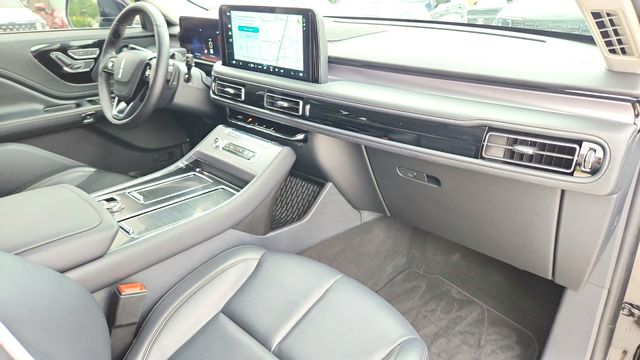 2025 Lincoln Aviator