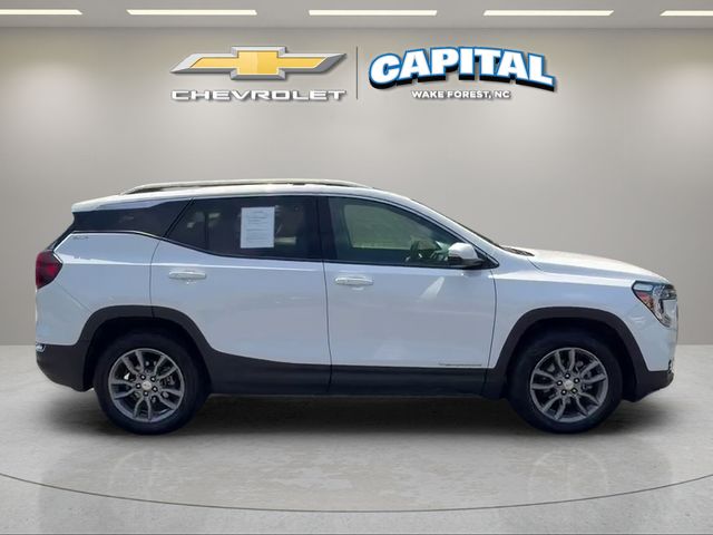 Used 2024 White GMC SLT image 7
