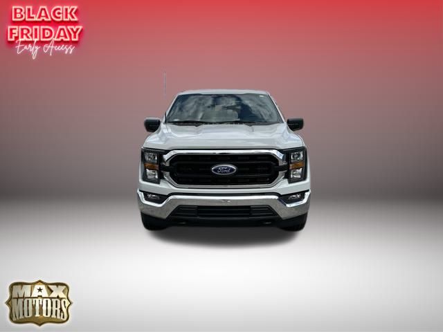 2023 Ford F-150 XLT 2