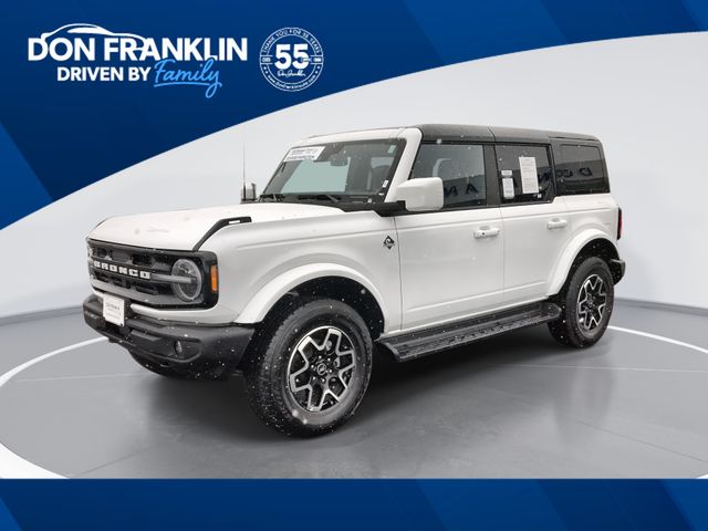 Oxford White 2025 Ford Bronco Outer Banks 4-Door 4WD SUV / Crossover Four-Wheel Drive Automatic