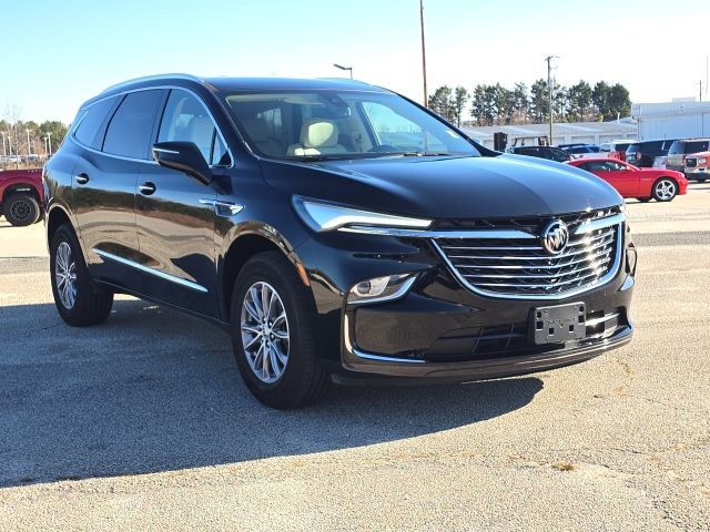 2023 Buick Enclave Essence:C02531