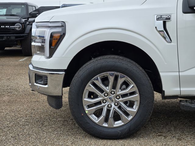 2025 Star White Metallic Tri-Coat Ford F-150 Lariat 4X4 Truck