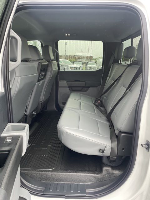2025 Ford F-350 Super Duty XL