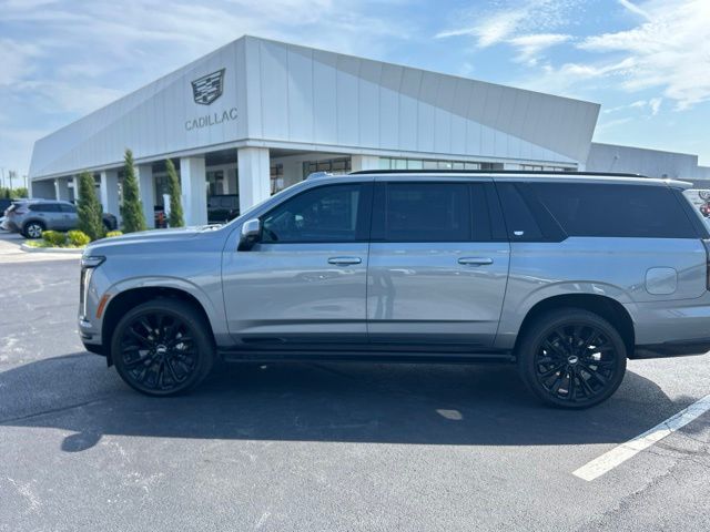 Argent Silver Metallic 2025 Cadillac Escalade ESV SUV / Crossover Four-Wheel Drive Automatic