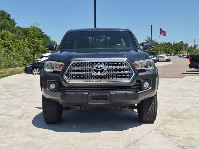 2016 Toyota Tacoma - Image 8