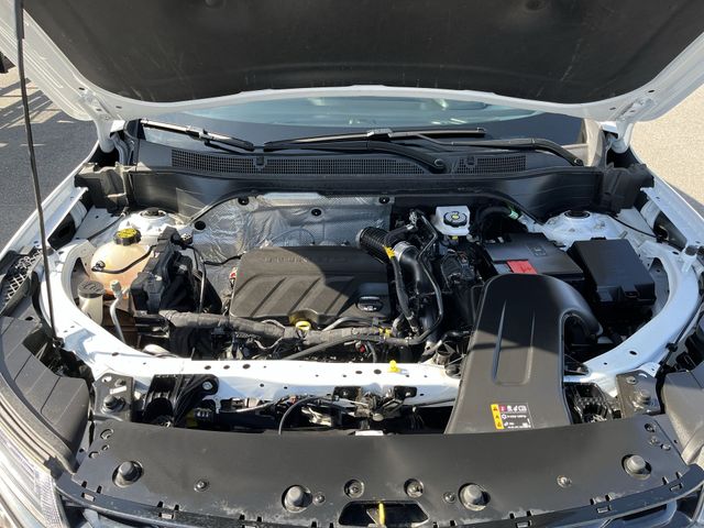 Used 2024 White Chevrolet 1RS image 18