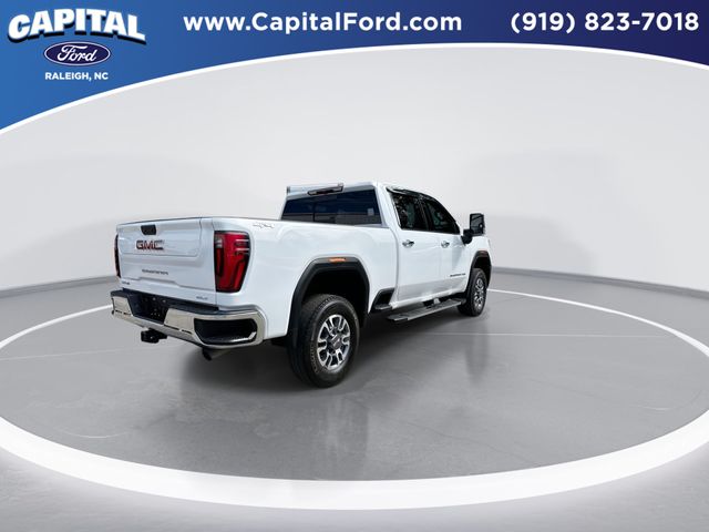 Used 2024 White GMC SLT image 8