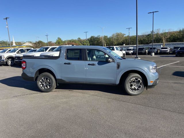 2024 Ford Maverick XLT 2