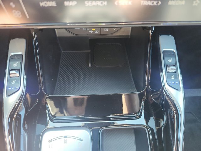 Used 2026 Kia Sorento Plug-In Hybrid SUV