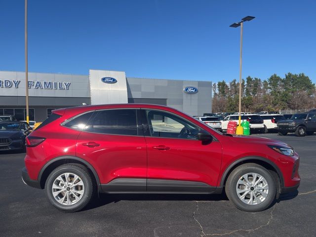 2026 Ford Escape Active:168290