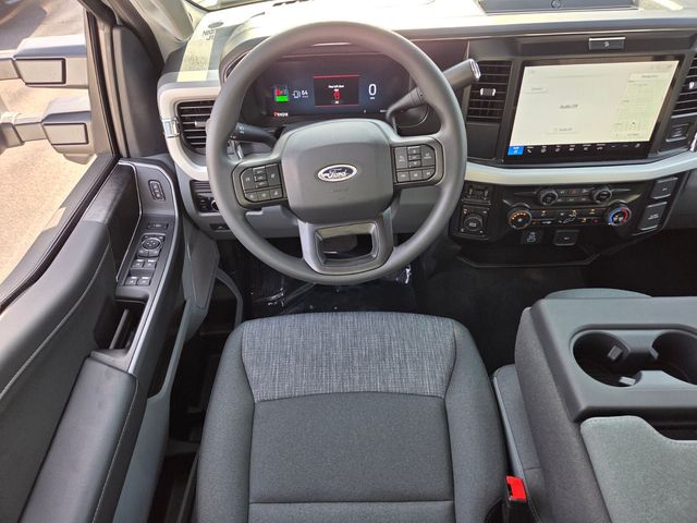 New 2026 Ford Super Duty F-350 XLT 4D Crew Cab