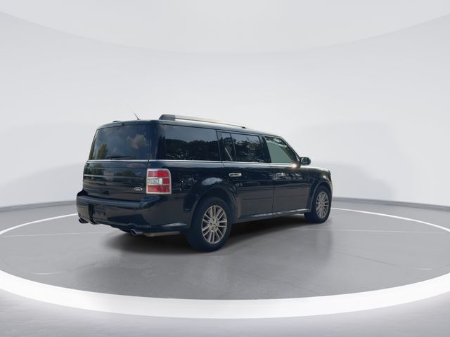 Used 2016 Black Ford SEL image 8
