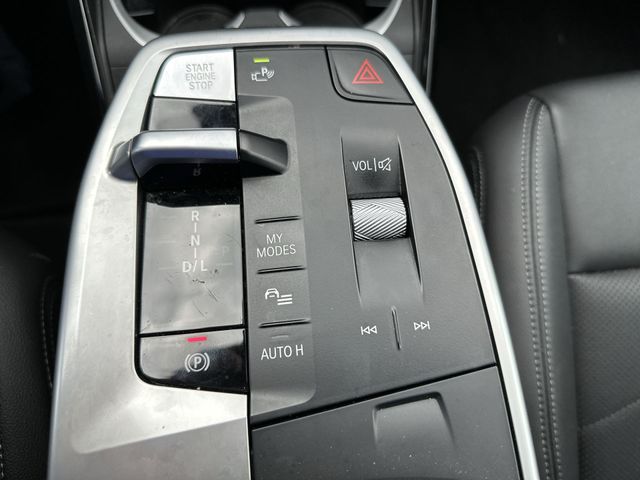 Used 2023 Black BMW xDrive28i image 24
